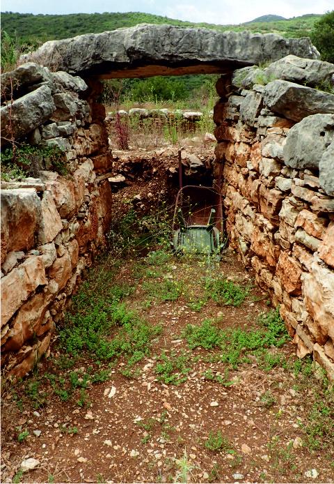 Psari tholos
